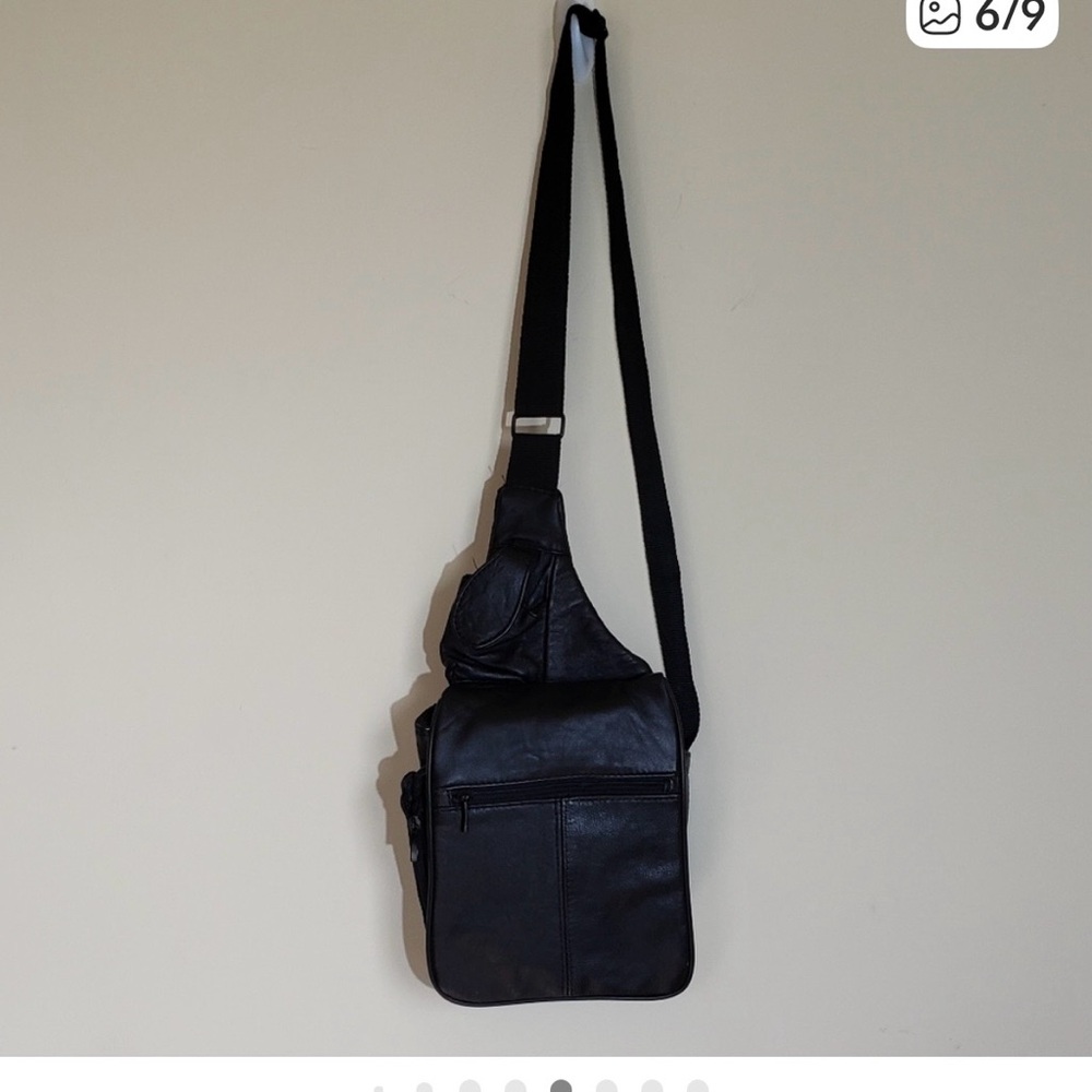 BB DESIGN | Leather Sling/Crossbody Bag